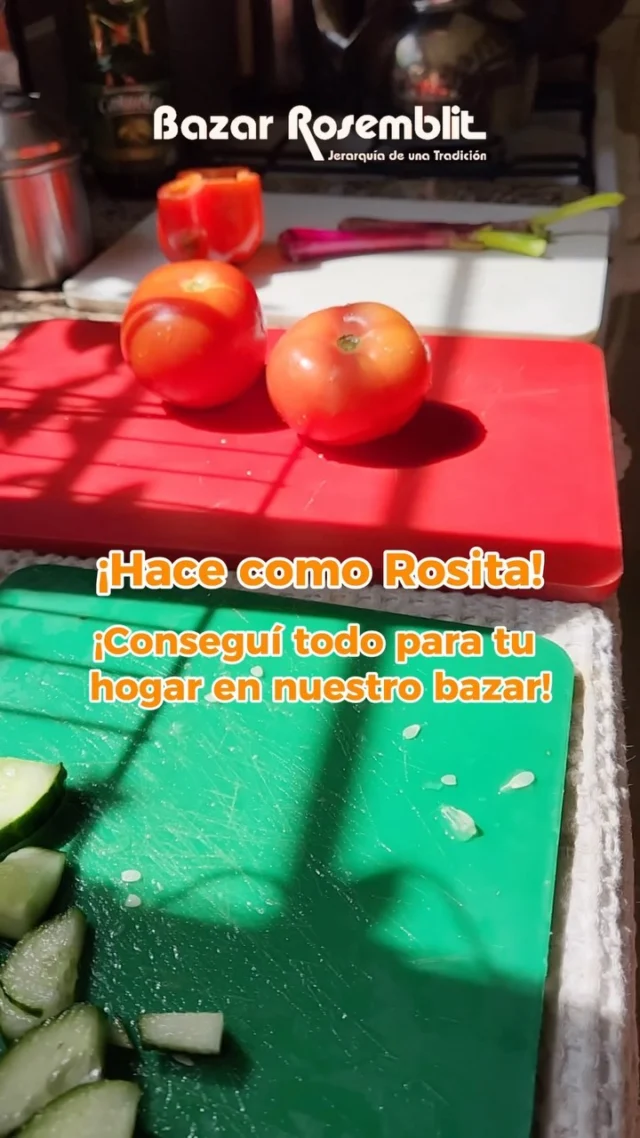 Rosita no solo es la reina dentro del Bazar sino también en la cocina! 👩🏽‍🍳Escuchala que ella usa lo que vende y te recomienda:
•Las tablas de corte 20 x 30 cm 🔴🟢
•El delantal cocinero de jean
•El cuchillo de cocina Arbolito de 15 cm
•Bowl de porcelana 14 cm 🔵

¡Hace como Rosita, comprá lo mejor para tu hogar en nuestro bazar! ❤

Todo lo que buscas en un solo lugar ✨

Te esperamos en:
📍Av. Jujuy 1240, Buenos Aires

¡También podes aprovechar estas promos en la tienda online!
-10% extra por pago con transferencia
-3 cuotas sin interés

📦Hacemos envíos a todo el país